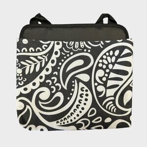 Thirty-One Oh Snap Pocket Black White Playful Parade